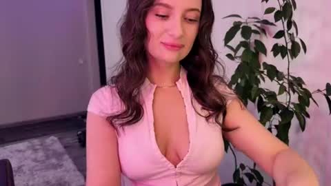 luna_raee online show from 07.19.26