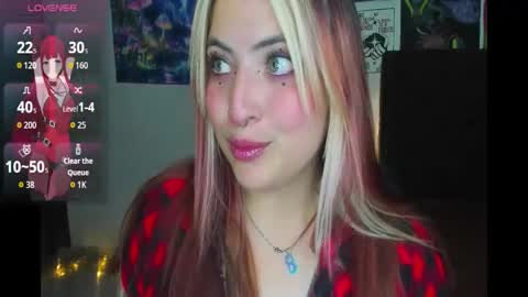 MISS LUNA  online show from 11.20.25