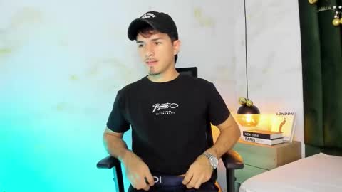 Snapshot of luna_stanford chatting on 12.16.25 Luna Stanford online show from 12.16.25