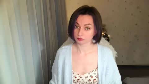lunaa_bluee online show from 05.12.26