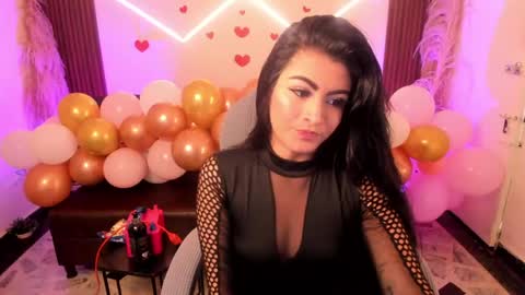 Luna  online show from 04.20.26