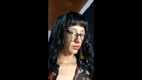 lunaaluneraa online show from 05.21.26