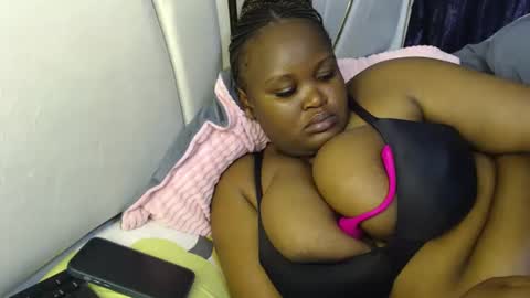 lunabloom01 online show from 03.23.26