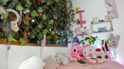 lunacristal_moon online show from 01.03.25