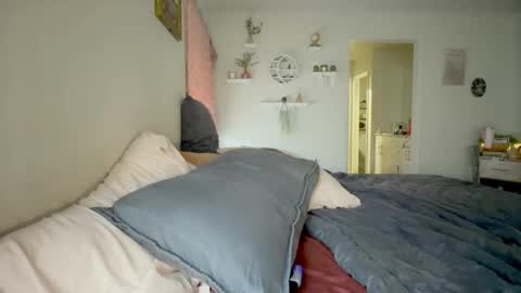 Luna Daddys Girl online show from 03.16.26