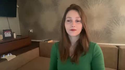 lunafeather online show from 03.28.26