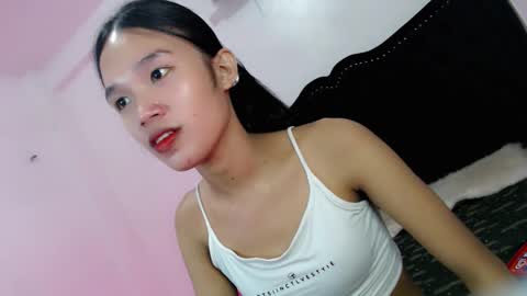 Snapshot of lunafoxx_ chatting on 02.04.26 lunafoxx_ online show from 02.04.26