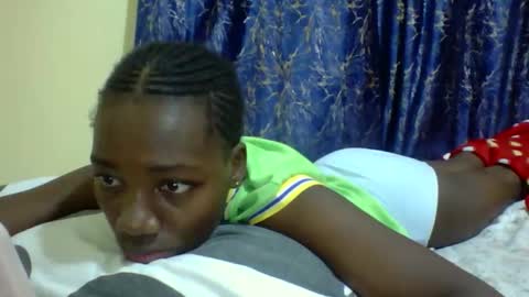 lunah_kitty online show from 04.06.26