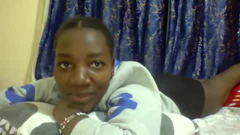 lunah_kitty online show from 04.16.26