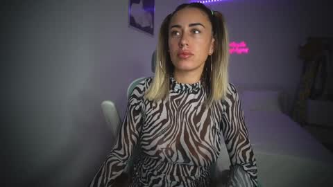 Laura online show from 09.30.25