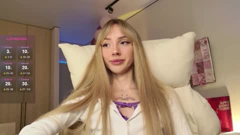 Luna online show from 12.01.25