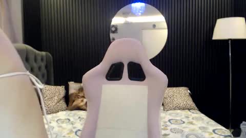 LUNA online show from 04.18.26