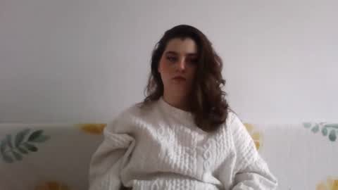 Snapshot of lunamoody chatting on 09.28.25 lunamoody online show from 09.28.25