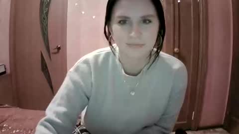 Snapshot of lunamystique_ chatting on 01.29.25 lunamystique_ online show from 01.29.25