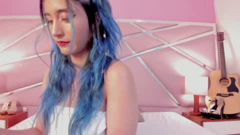 Snapshot of lunapagee chatting on 01.14.25 Luna Page online show from 01.14.25