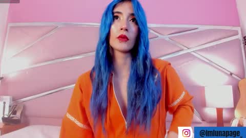 Snapshot of lunapagee chatting on 02.12.25 Luna Page online show from 02.12.25