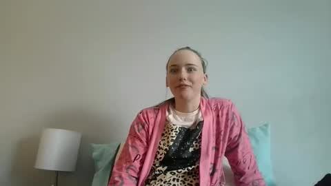 lunapixie2020 online show from 04.14.26