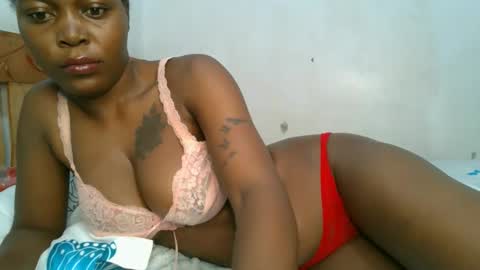 lunargoddess45 online show from 11.28.25