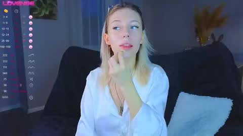 Kelly online show from 10.24.25