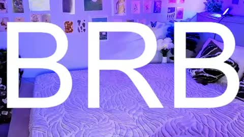 lunariafox online show from 04.15.26