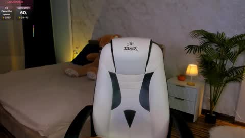 Lily online show from 11.09.25