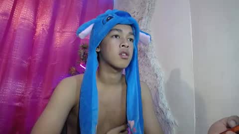 max online show from 04.06.26