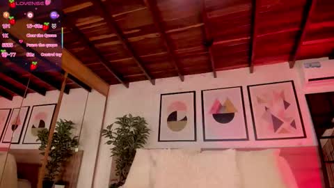 Luna Ruso  online show from 03.06.26