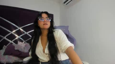 Snapshot of lunascarleht chatting on 02.12.26 lunascarleht online show from 02.12.26