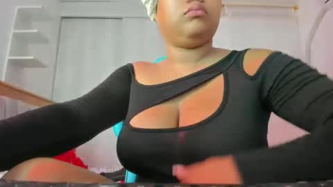 luna online show from 10.27.25