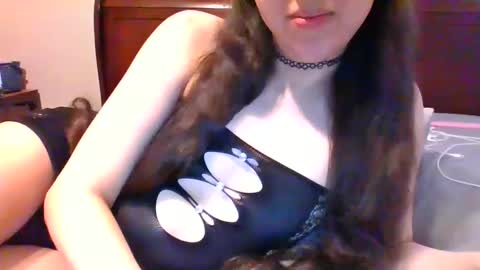Snapshot of lunastclaire chatting on 12.11.24 Onlyfans LunaMichelly Snapchat LunaStClaire Instagram LunaMeShell Twitter LunaStClaire online show from 12.11.24
