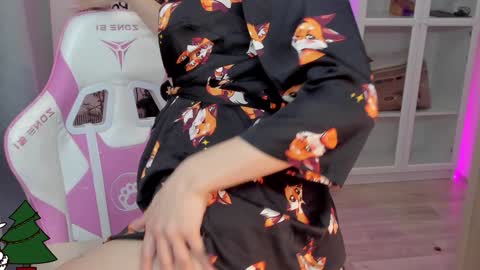 Kate online show from 12.27.24