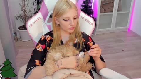 Kate online show from 12.27.24