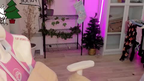 Kate online show from 12.31.24