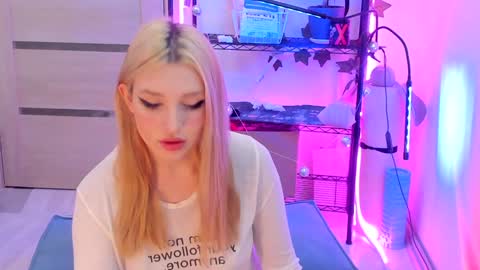 Kate online show from 01.21.25