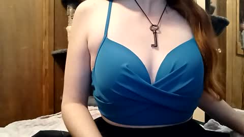 lunathepoet online show from 07.30.26