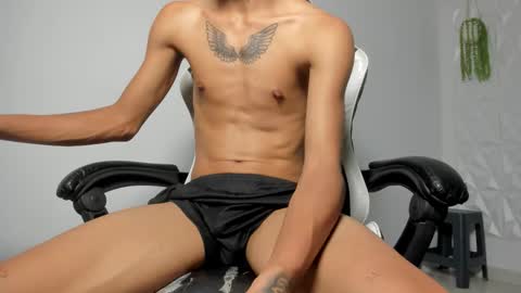 lunay_bigcock420 online show from 02.12.26