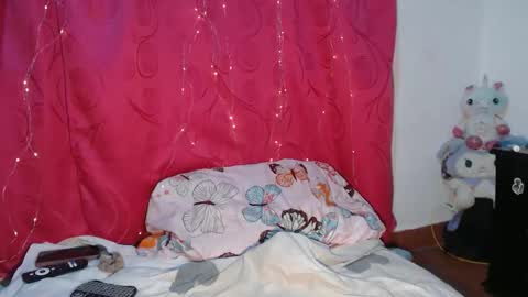 Snapshot of lunita2020x chatting on 02.05.26 Luna online show from 02.05.26