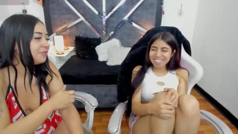 Snapshot of lunitaa18 chatting on 03.10.25 V A L E R I A online show from 03.10.25