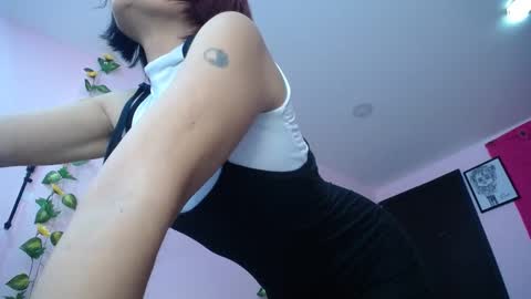 Luna Tamara online show from 10.14.25
