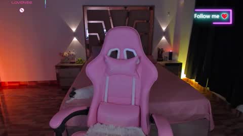 LUNA ROSE online show from 02.07.26