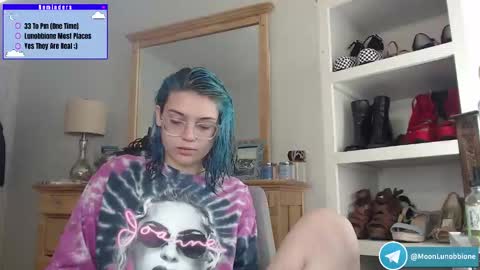 Snapshot of lunobbione chatting on 03.27.26 Lunobbione online show from 03.27.26