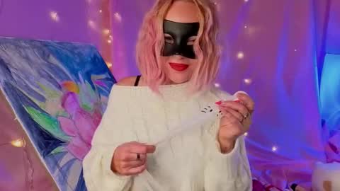 Snapshot of lunvision chatting on 03.26.26 My name Lun online show from 03.26.26