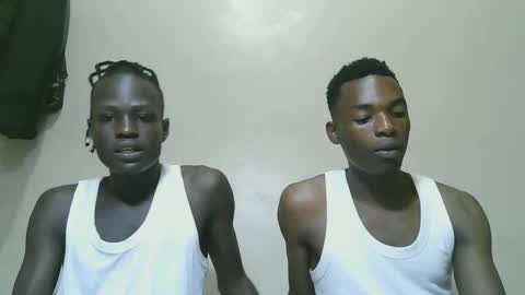 luoislove online show from 11.11.25