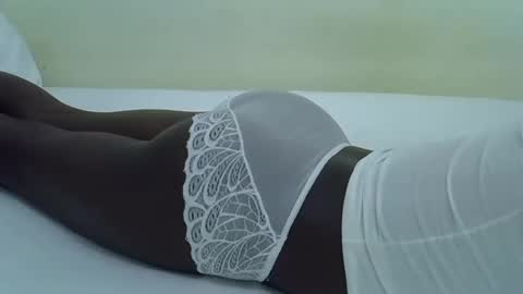 sweet girl online show from 01.11.25