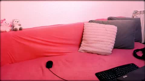 Snapshot of lurosincubus chatting on 12.03.25 lurosincubus online show from 12.03.25