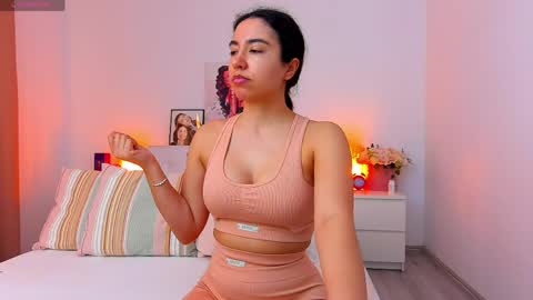 LusciousSarra online show from 04.02.26