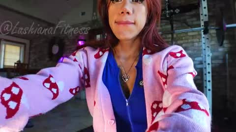 SHOWS ALL MONDAY WEDNESDAYFRIDAYSATURDAY  IN THE MORNING online show from 03.10.25