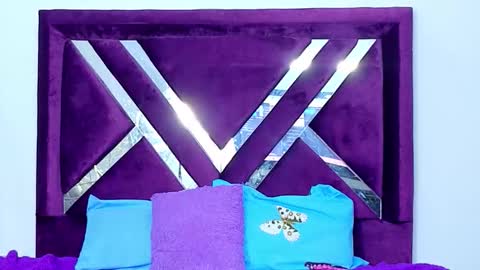 Snapshot of lushy_sweeet chatting on 11.21.25 lushy_sweeet online show from 11.21.25