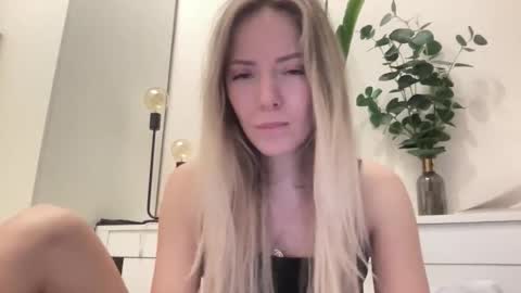 lusiluv online show from 03.05.26