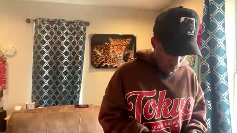 Snapshot of lust_j chatting on 12.01.25 LUST online show from 12.01.25